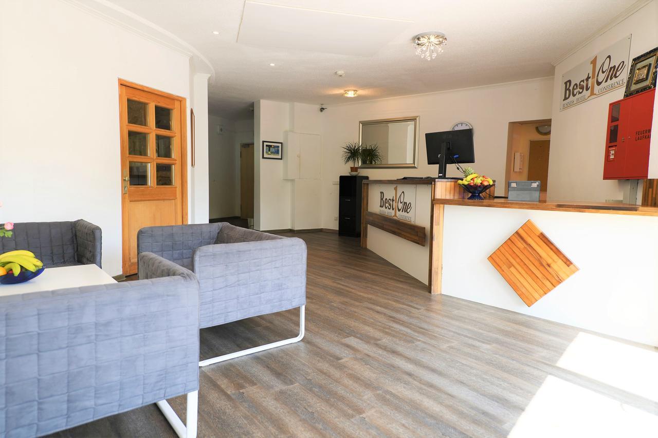 Hotel Best One Rossdorf  Екстер'єр фото